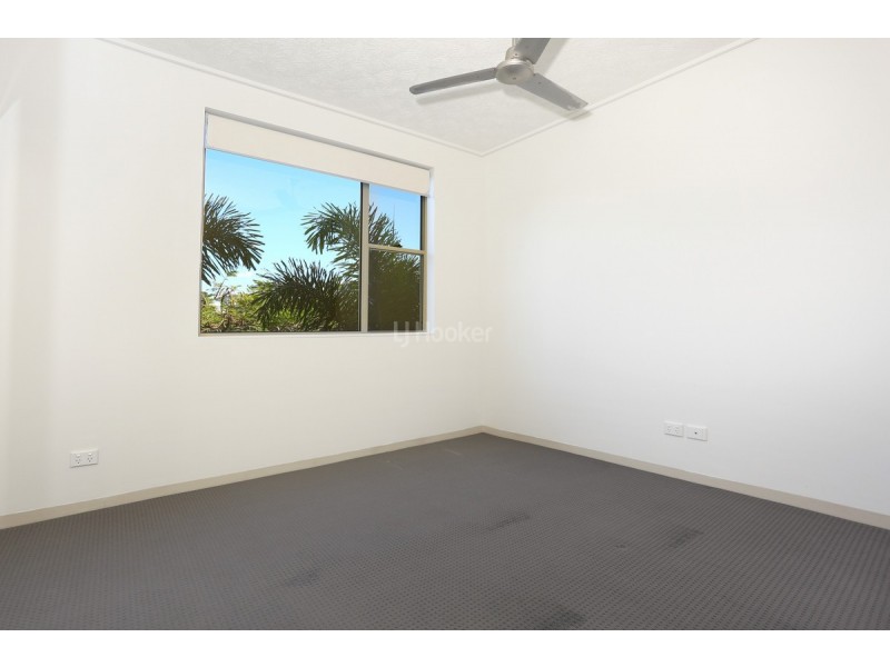 921/66 Sickle Avenue, Hope Island QLD 4212