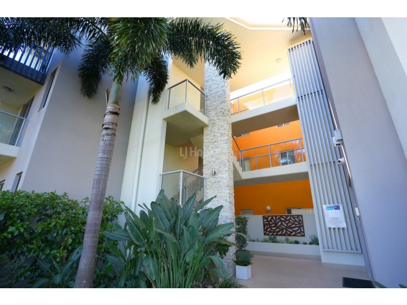 921/66 Sickle Avenue, Hope Island QLD 4212