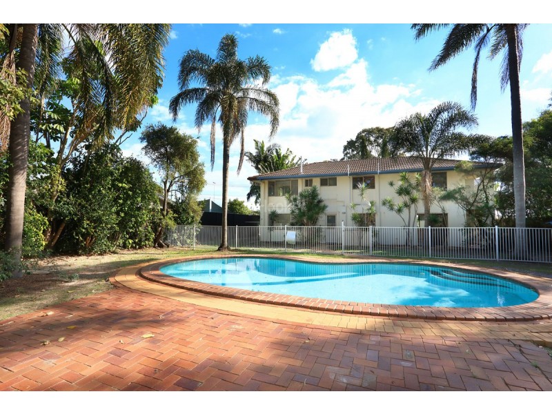 157 Bayview Street, Runaway Bay QLD 4216