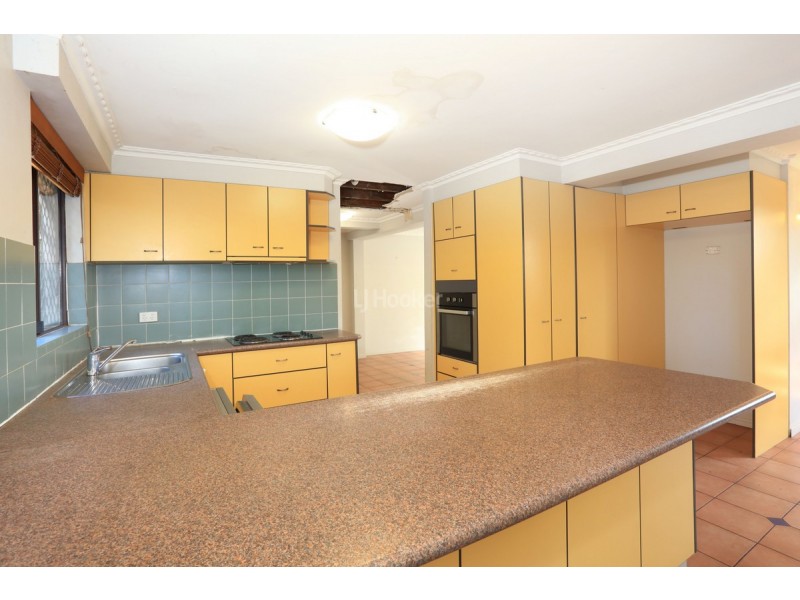 157 Bayview Street, Runaway Bay QLD 4216