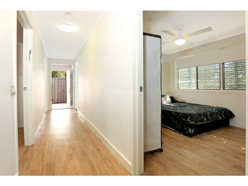 1/12 McWilliam Close, Labrador QLD 4215