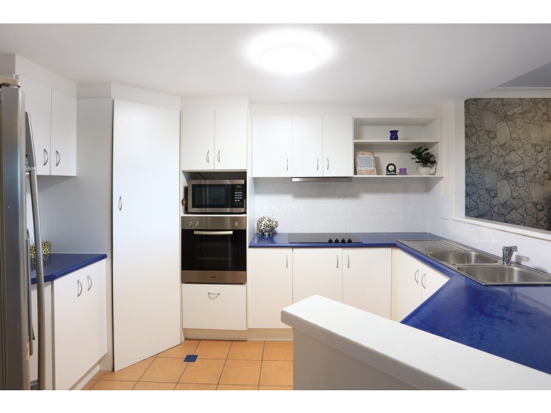 271/125 Hansford Road, Coombabah QLD 4216