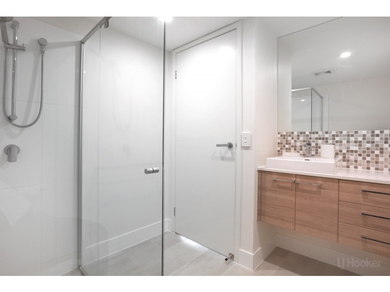 63/93 Sheehan Avenue, Hope Island QLD 4212