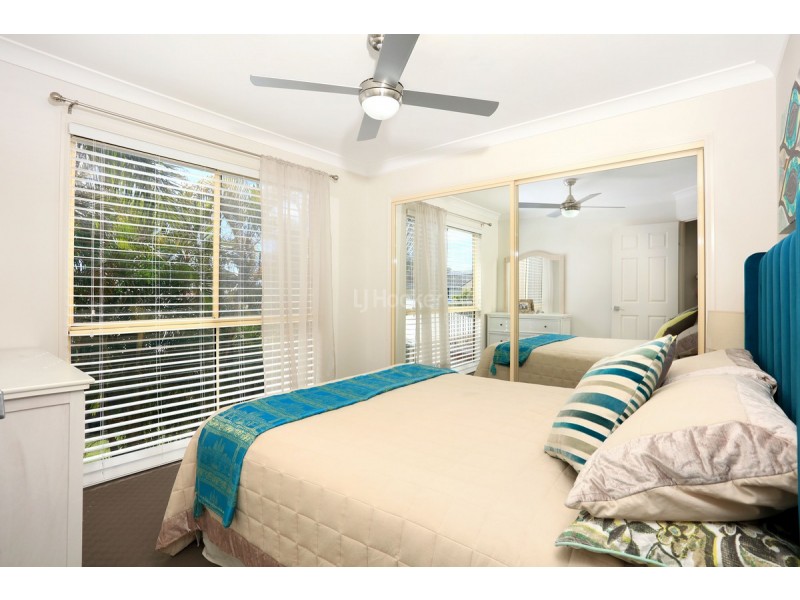 1/51 Markham Avenue, Runaway Bay QLD 4216