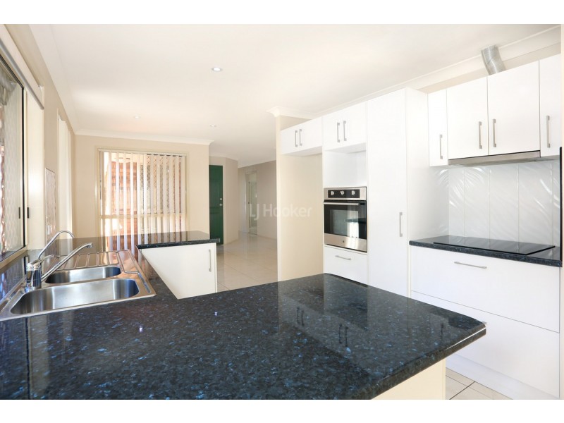 89 Numbat Court, Coombabah QLD 4216