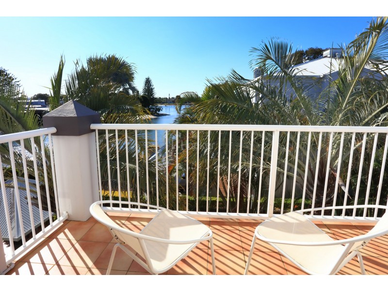 41/11-19 Taylor Street, Biggera Waters QLD 4216