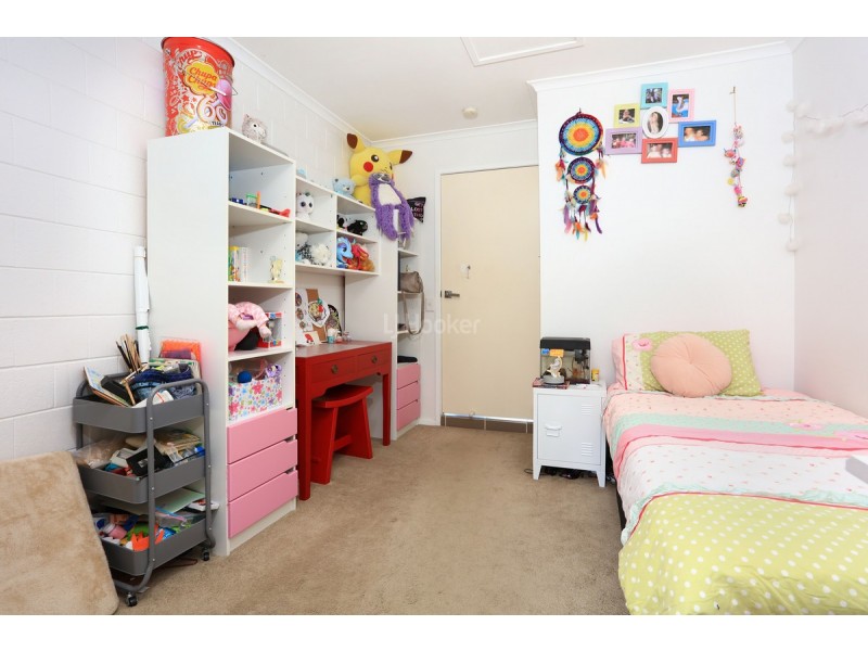 2/13 Hentdale Court, Labrador QLD 4215