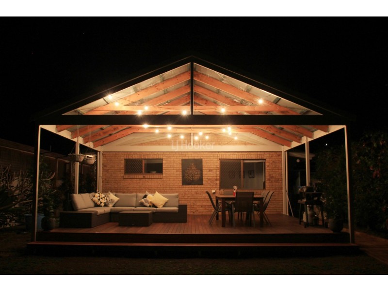 65 Nalkari Street, Coombabah QLD 4216