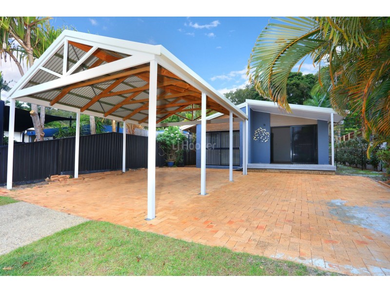 65 Nalkari Street, Coombabah QLD 4216
