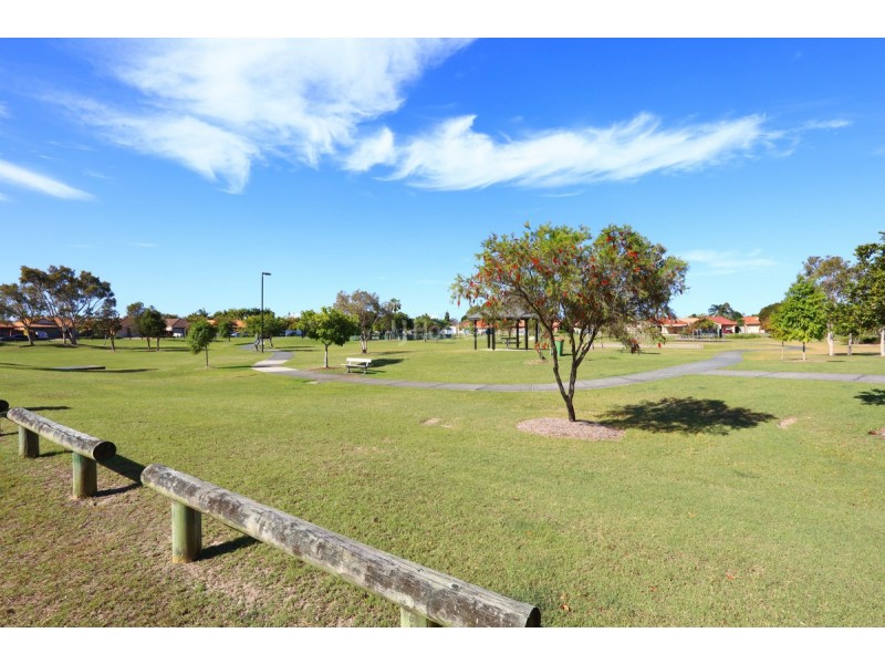 8 Leonardo Circuit, Coombabah QLD 4216