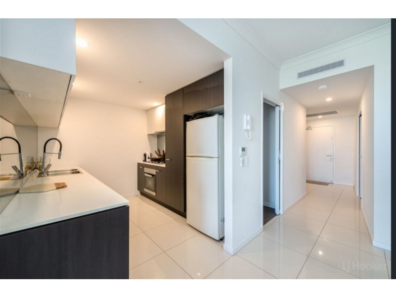 3205/25-31 East Quay Drive, Biggera Waters QLD 4216