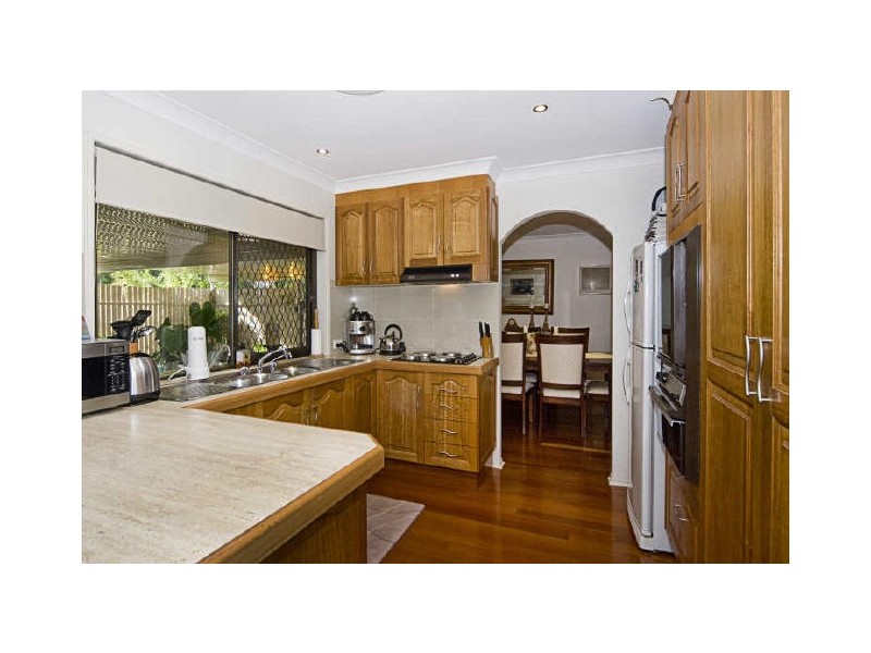 Hollywell QLD 4216