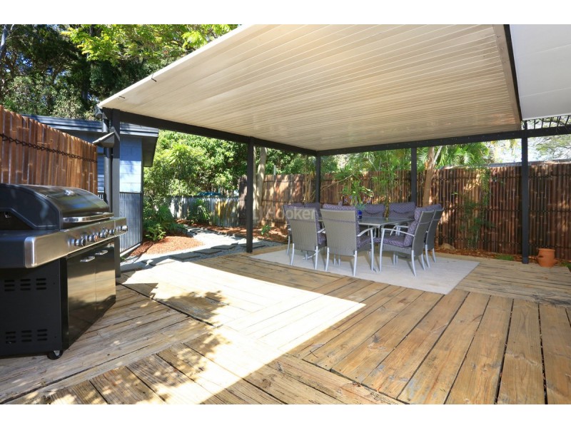 31 Nalkari Street, Coombabah QLD 4216