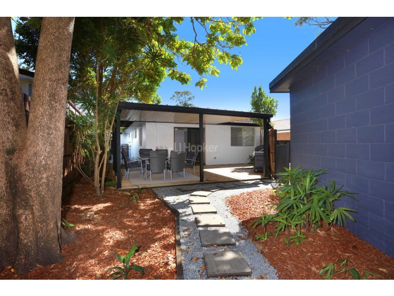 31 Nalkari Street, Coombabah QLD 4216