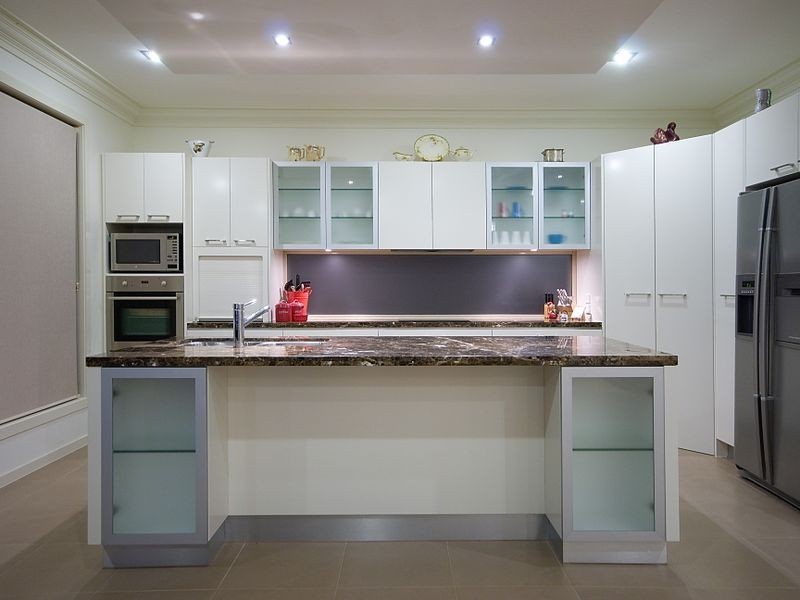 26 Seaspray Street, Paradise Point QLD 4216