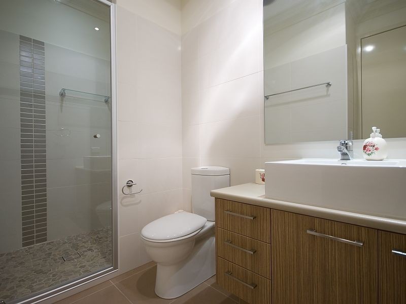 26 Seaspray Street, Paradise Point QLD 4216