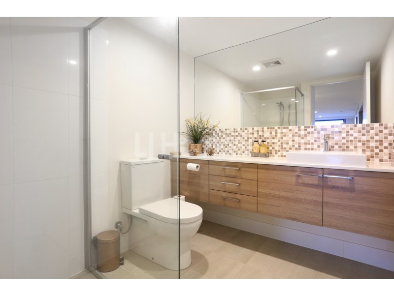 72/93 Sheehan Avenue, Hope Island QLD 4212