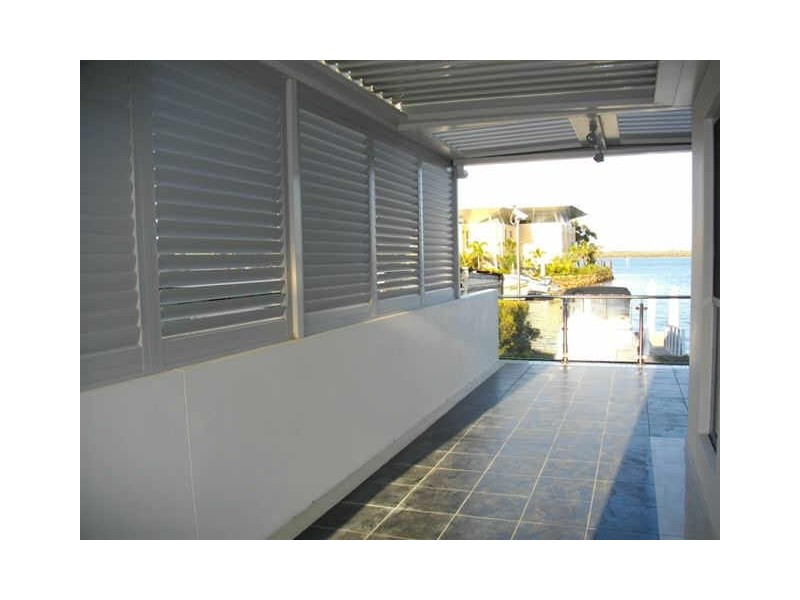 4/27-29 Madang Crescent, Runaway Bay QLD 4216