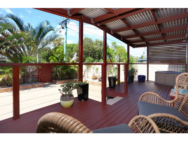55 Coombabah Road, Runaway Bay QLD 4216