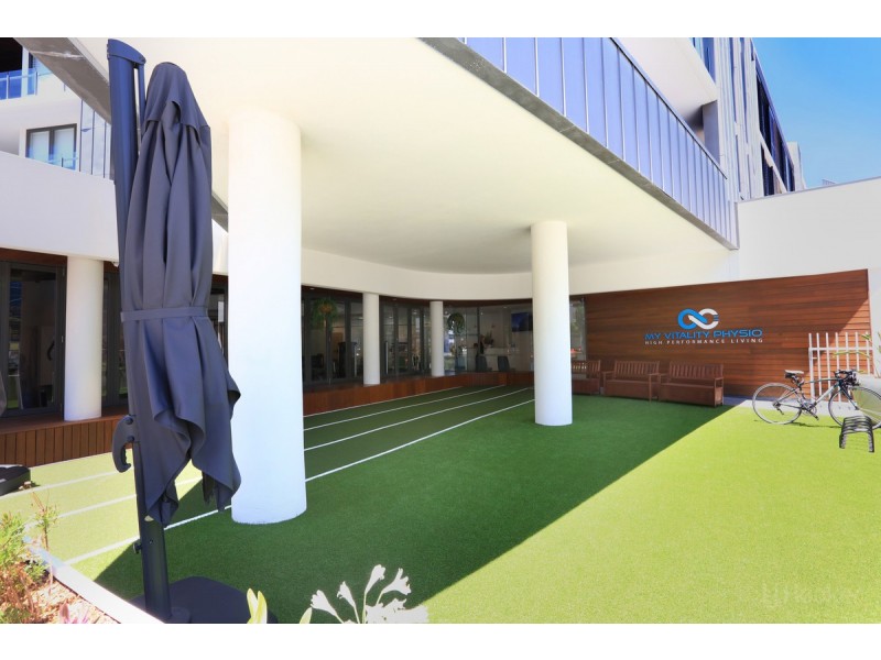 4203/2 Sunset Avenue, Paradise Point QLD 4216