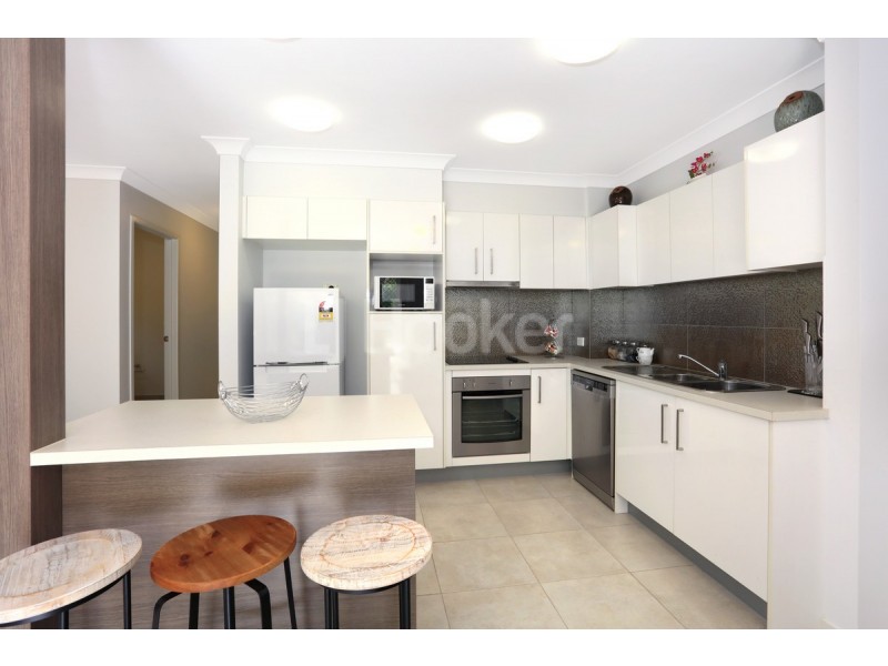 11/22 Yulia Street, Coombabah QLD 4216