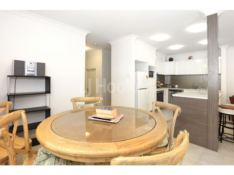 11/22 Yulia Street, Coombabah QLD 4216