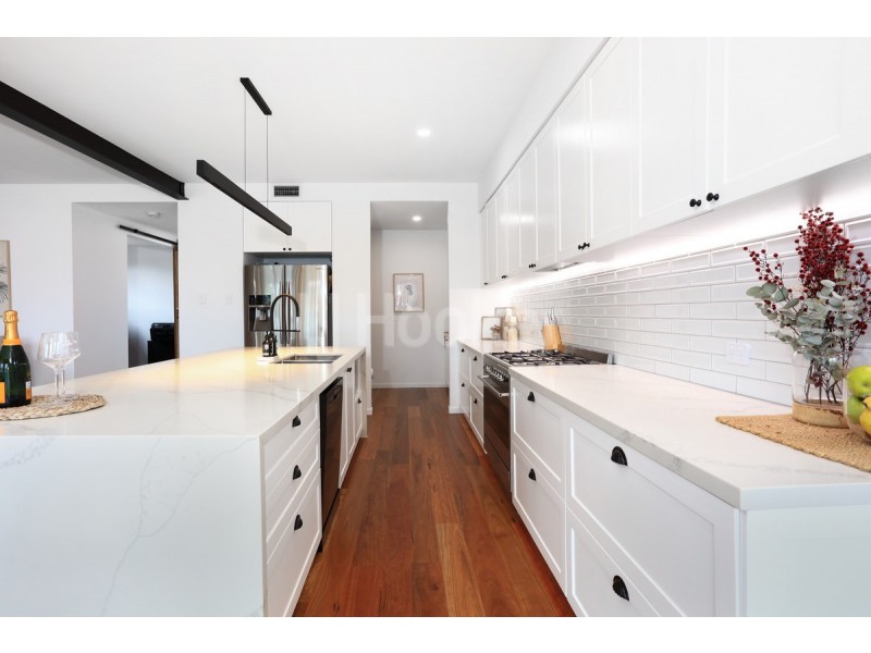 36 Tallara Street, Coombabah QLD 4216