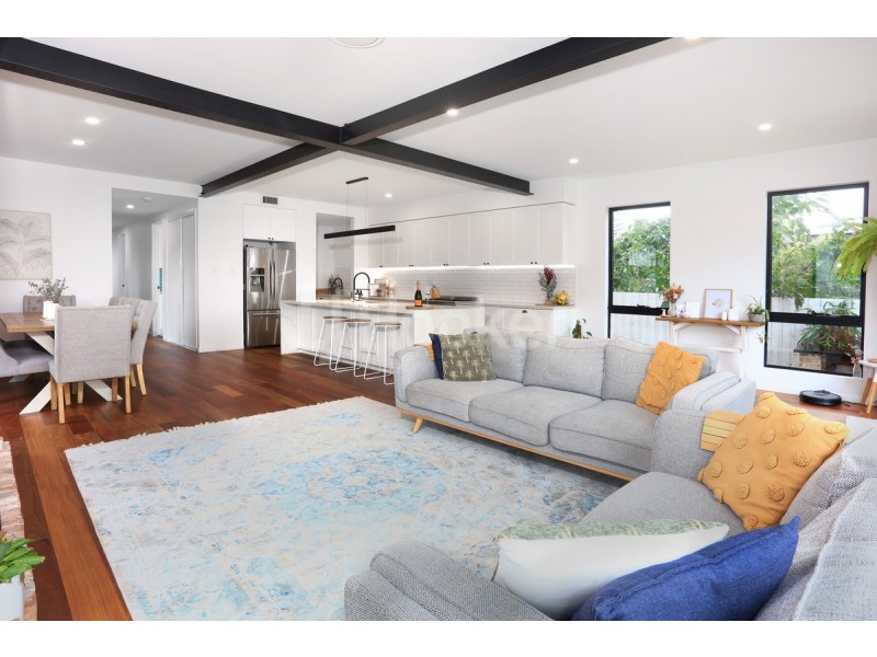 36 Tallara Street, Coombabah QLD 4216