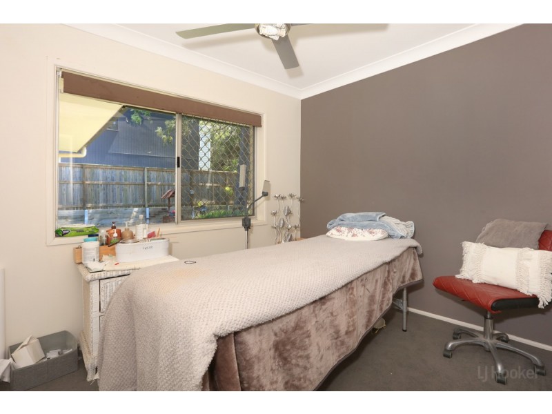 16 Hansford Road, Coombabah QLD 4216