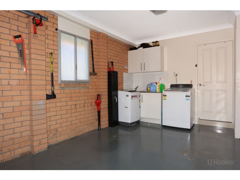 16 Hansford Road, Coombabah QLD 4216