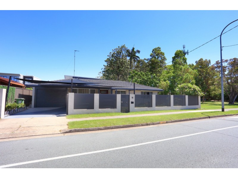 16 Hansford Road, Coombabah QLD 4216