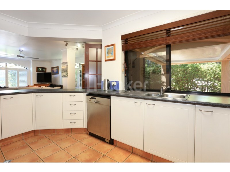 1/95 Pohlman Street, Southport QLD 4215