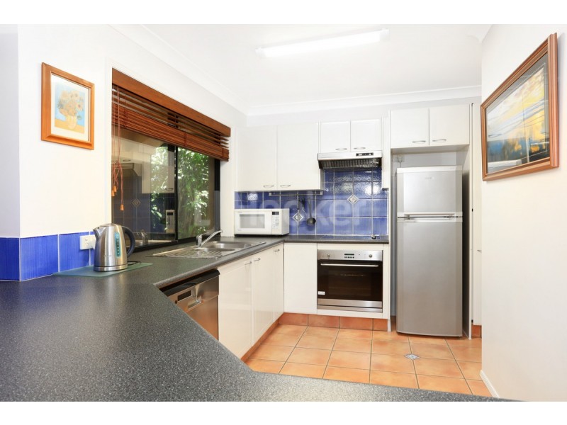 1/95 Pohlman Street, Southport QLD 4215