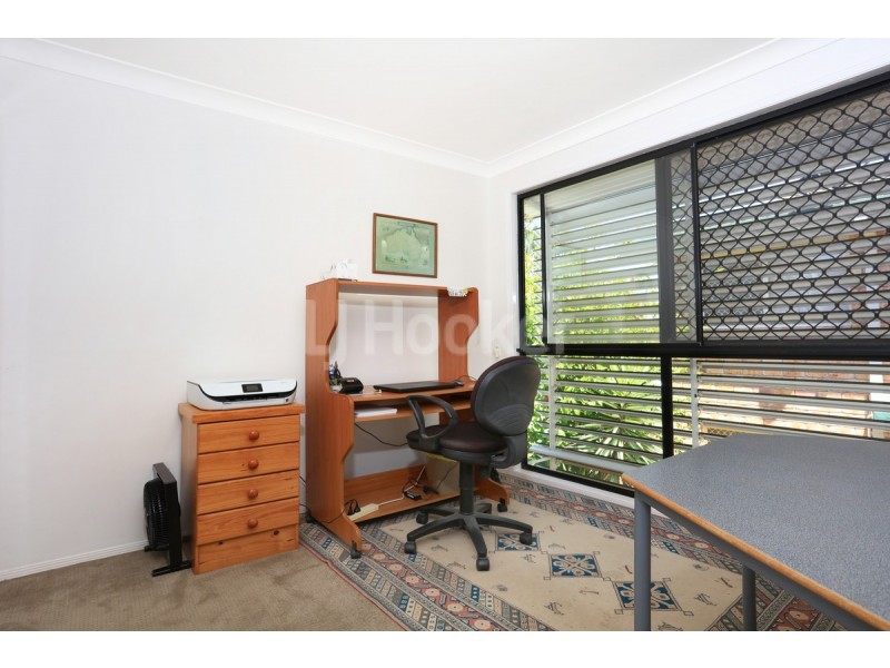 1/95 Pohlman Street, Southport QLD 4215