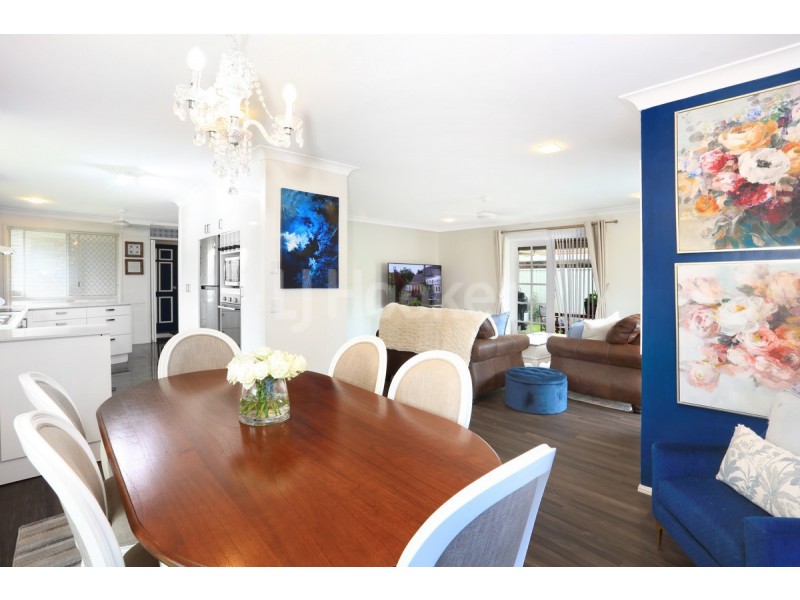 27 Numbat Court, Coombabah QLD 4216