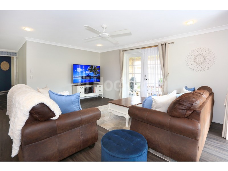 27 Numbat Court, Coombabah QLD 4216