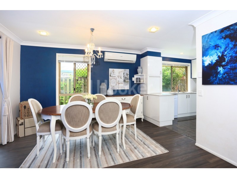 27 Numbat Court, Coombabah QLD 4216