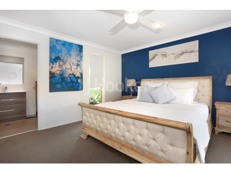 27 Numbat Court, Coombabah QLD 4216