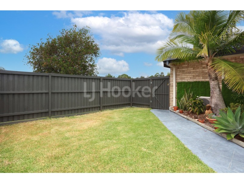 27 Numbat Court, Coombabah QLD 4216