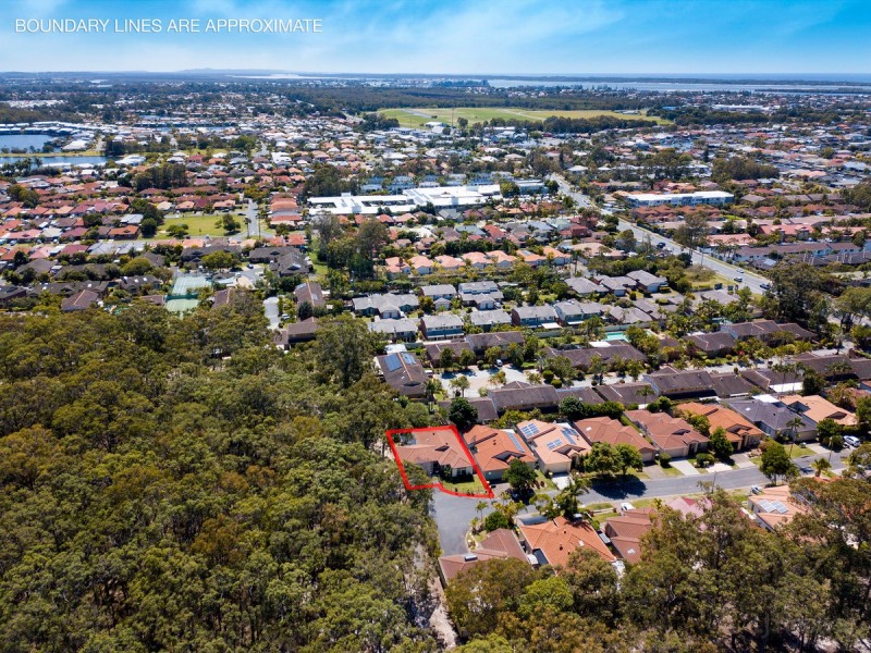 21 Siena Place, Coombabah QLD 4216