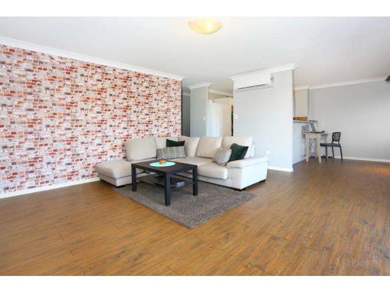 14/65 Bayview Street, Runaway Bay QLD 4216