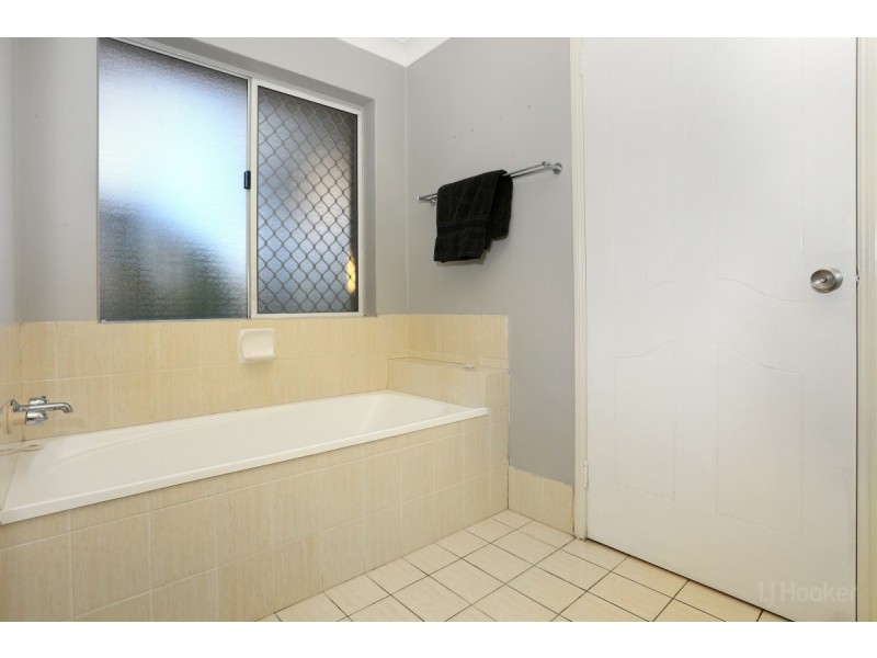 14/65 Bayview Street, Runaway Bay QLD 4216