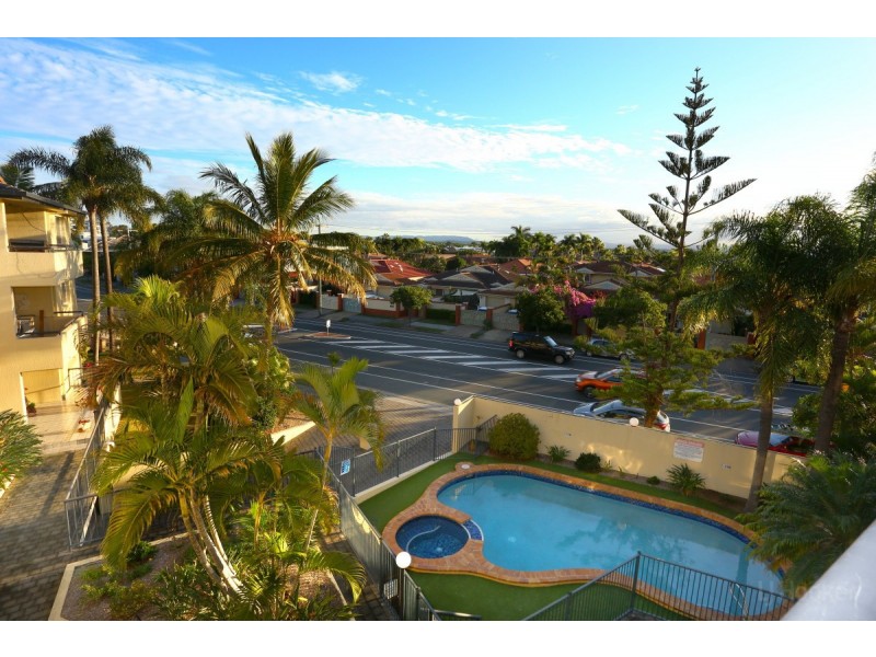 14/65 Bayview Street, Runaway Bay QLD 4216