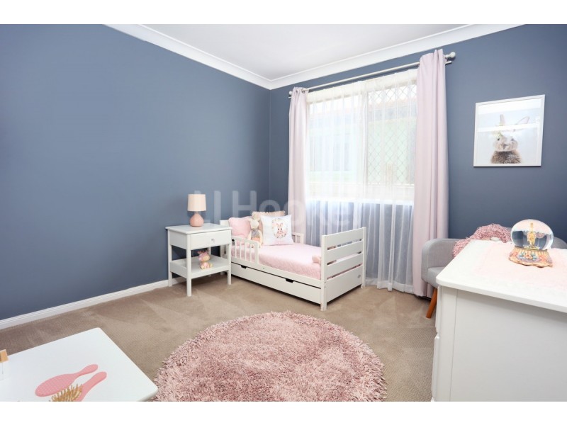 14 Tarni Street, Coombabah QLD 4216