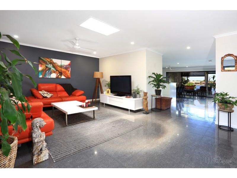 1/26 Marsupial Drive, Coombabah QLD 4216