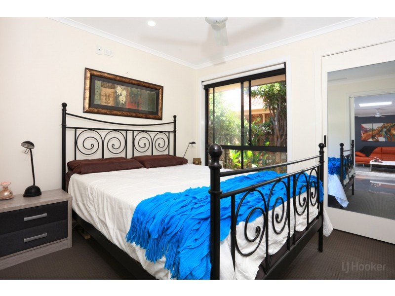 1/26 Marsupial Drive, Coombabah QLD 4216