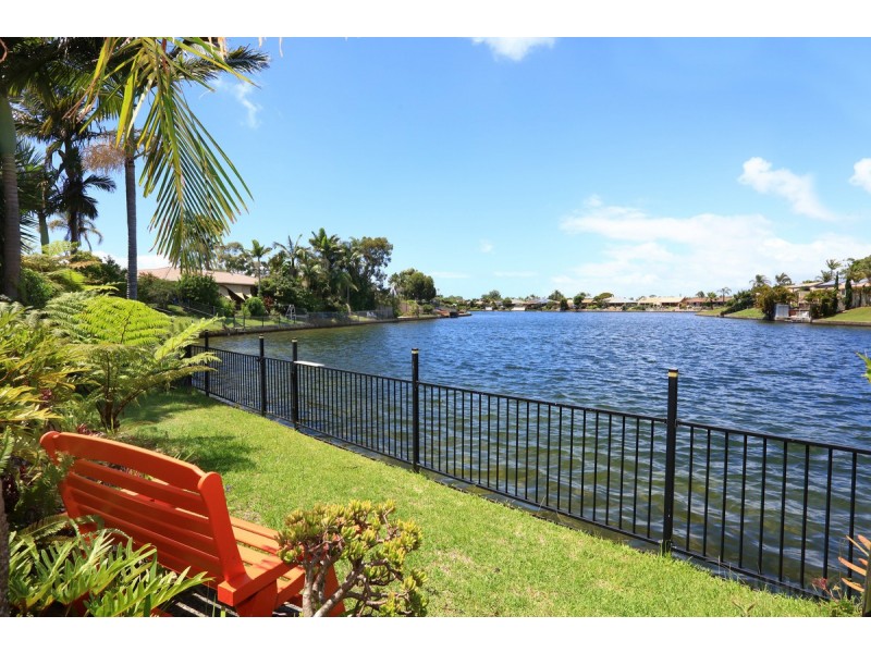 1/26 Marsupial Drive, Coombabah QLD 4216