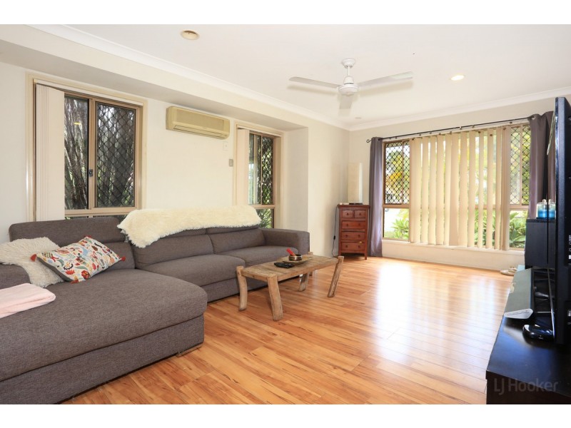 18 Leonardo Circuit, Coombabah QLD 4216