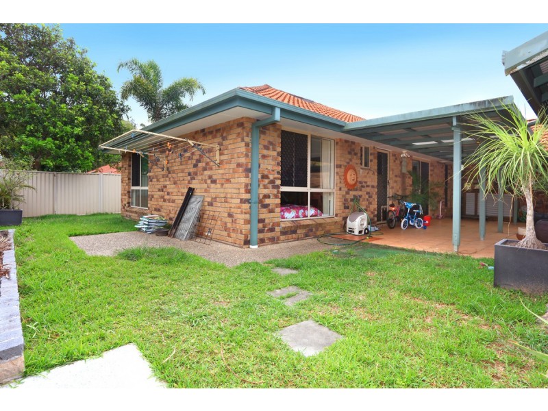 18 Leonardo Circuit, Coombabah QLD 4216