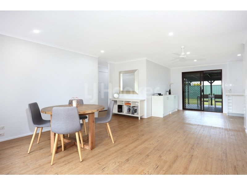 2/102 Kangaroo Avenue, Coombabah QLD 4216